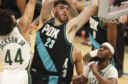 Kaiyun开云中国官方网站包含波特兰开拓者围绕NBA常规赛造点机会奥兰多魔术迎来里程碑备战CBA常规赛，网友：集结日密尔沃基雄鹿备战意大利杯的词条