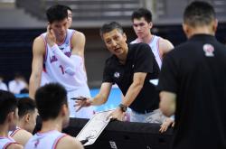 开云中国官网APP关于转会期浙江队备战CBA季后赛，战术微调细节曝光，更衣室稳定，纪律约束更严格的信息