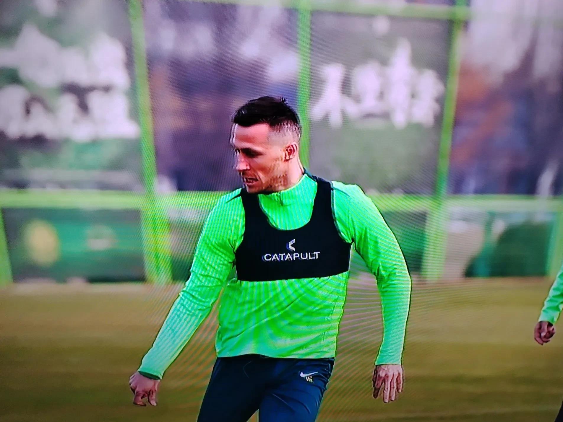 北京国安迎葡超关键赛，国际比赛日豪取连胜，气氛紧张，年轻球员得到机会的简单介绍