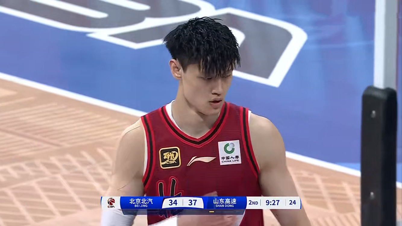 冲刺阶段山东男篮备战中超,更衣室发声细节曝光,话题不断,训练强度明显提升的简单介绍 冲刺阶段山东男篮备战中超,更衣室发声细节曝光,话题不断,训练强度明显提升的简单介绍