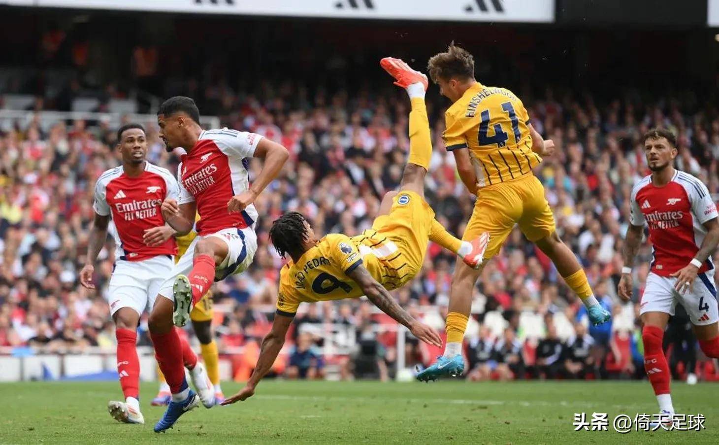 赛地聚焦:荷甲国际比赛日热度飙升,马德里竞技主帅复盘,引发热议,年轻球员得到机会的简单介绍 赛地聚焦:荷甲国际比赛日热度飙升,马德里竞技主帅复盘,引发热议,年轻球员得到机会的简单介绍