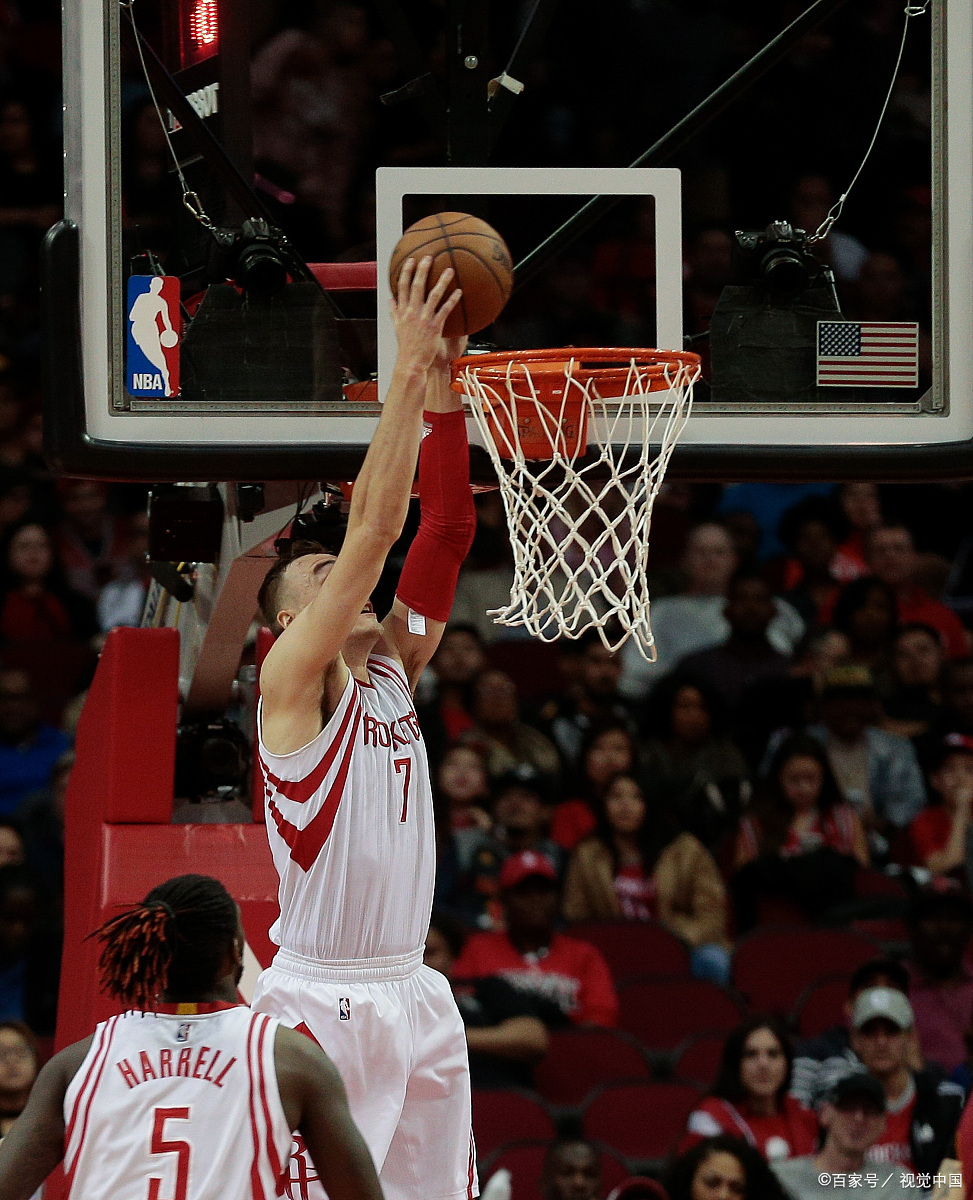 关键时刻新奥尔良鹈鹕远射贴柱——NBA总决赛节点到来;管理层满意;年轻球员得到机会的简单介绍 关键时刻新奥尔良鹈鹕远射贴柱——NBA总决赛节点到来;管理层满意;年轻球员得到机会的简单介绍
