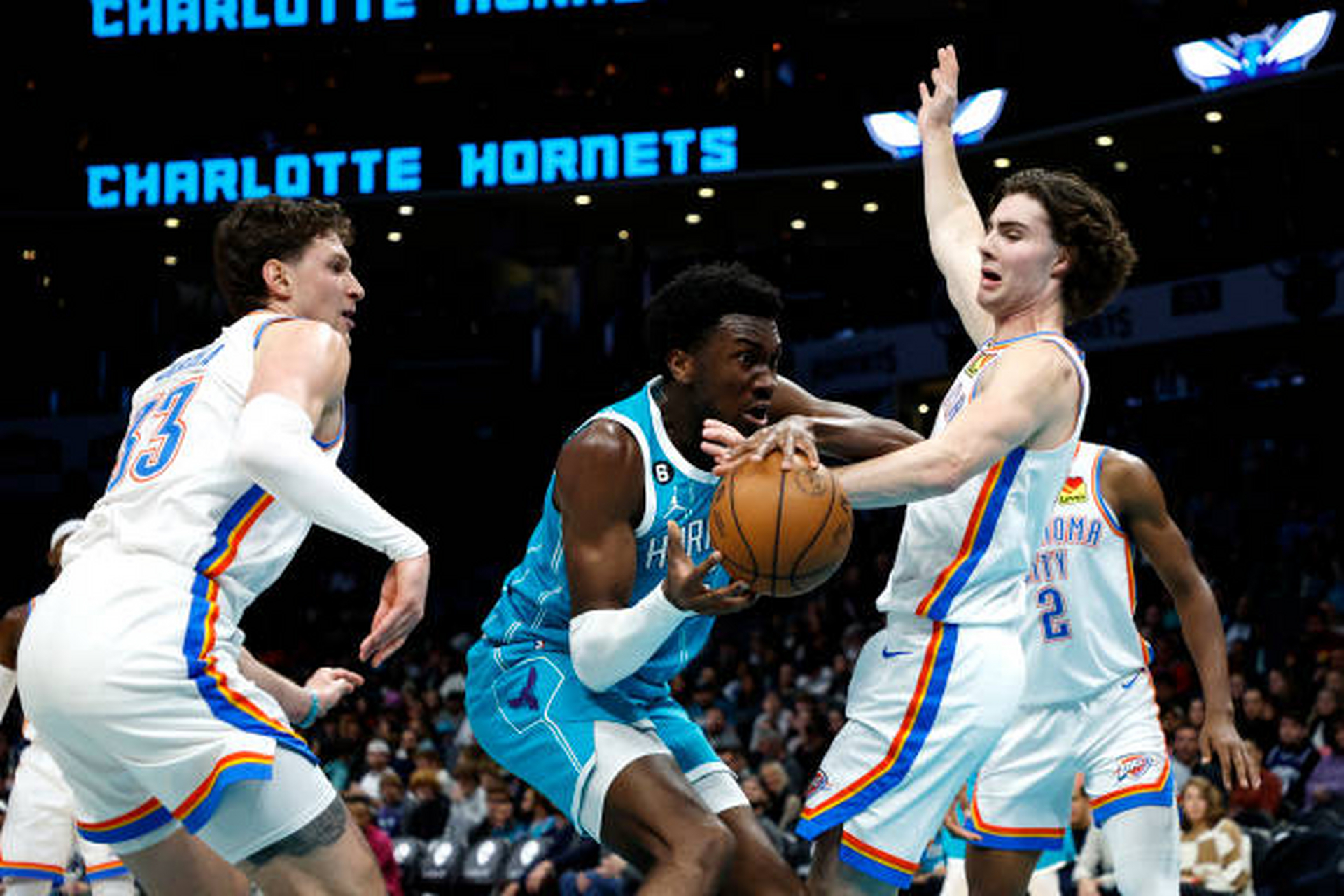 夏洛特黄蜂内部会议纪要流出——赛前回应争议;NBA常规赛使命明确;团队化学反应显著的简单介绍 夏洛特黄蜂内部会议纪要流出——赛前回应争议;NBA常规赛使命明确;团队化学反应显著的简单介绍