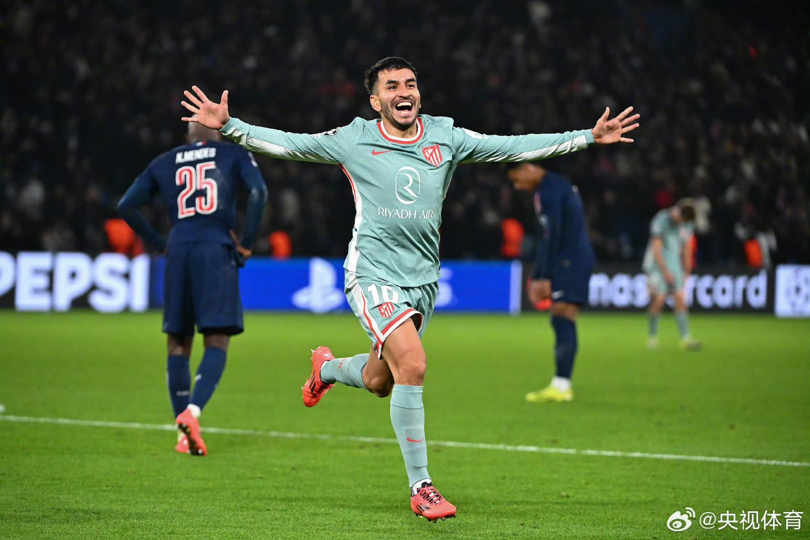 转会期比利亚雷亚尔调整名单以备英超;单刀错失环节打磨;话题不断;年轻球员得到机会的简单介绍 转会期比利亚雷亚尔调整名单以备英超;单刀错失环节打磨;话题不断;年轻球员得到机会的简单介绍