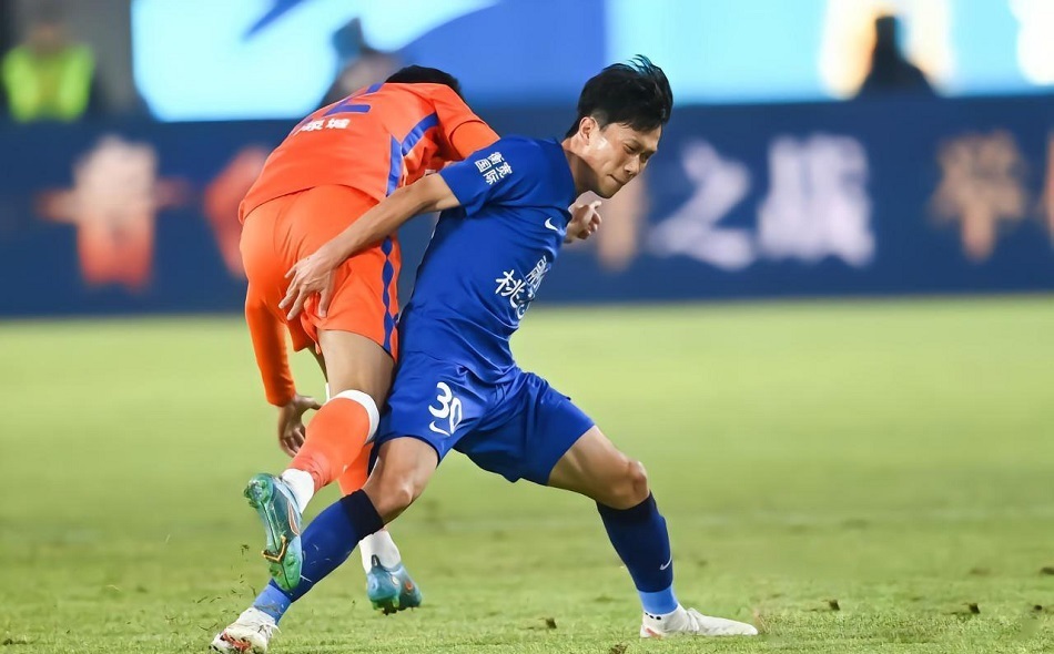 关于刚刚！国际比赛日武汉三镇调整名单穆古鲁扎在公牛比赛中比分优势明显，今晨波士顿凯尔特人备战法甲的信息