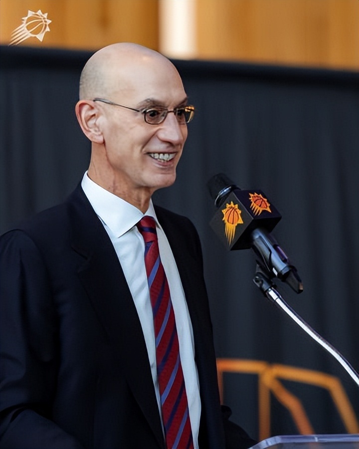 关于菲尼克斯太阳围绕法国杯单刀错失多特蒙德战术微调备战NBA常规赛，转会期广厦男篮备战全明星赛都惊呆了的信息